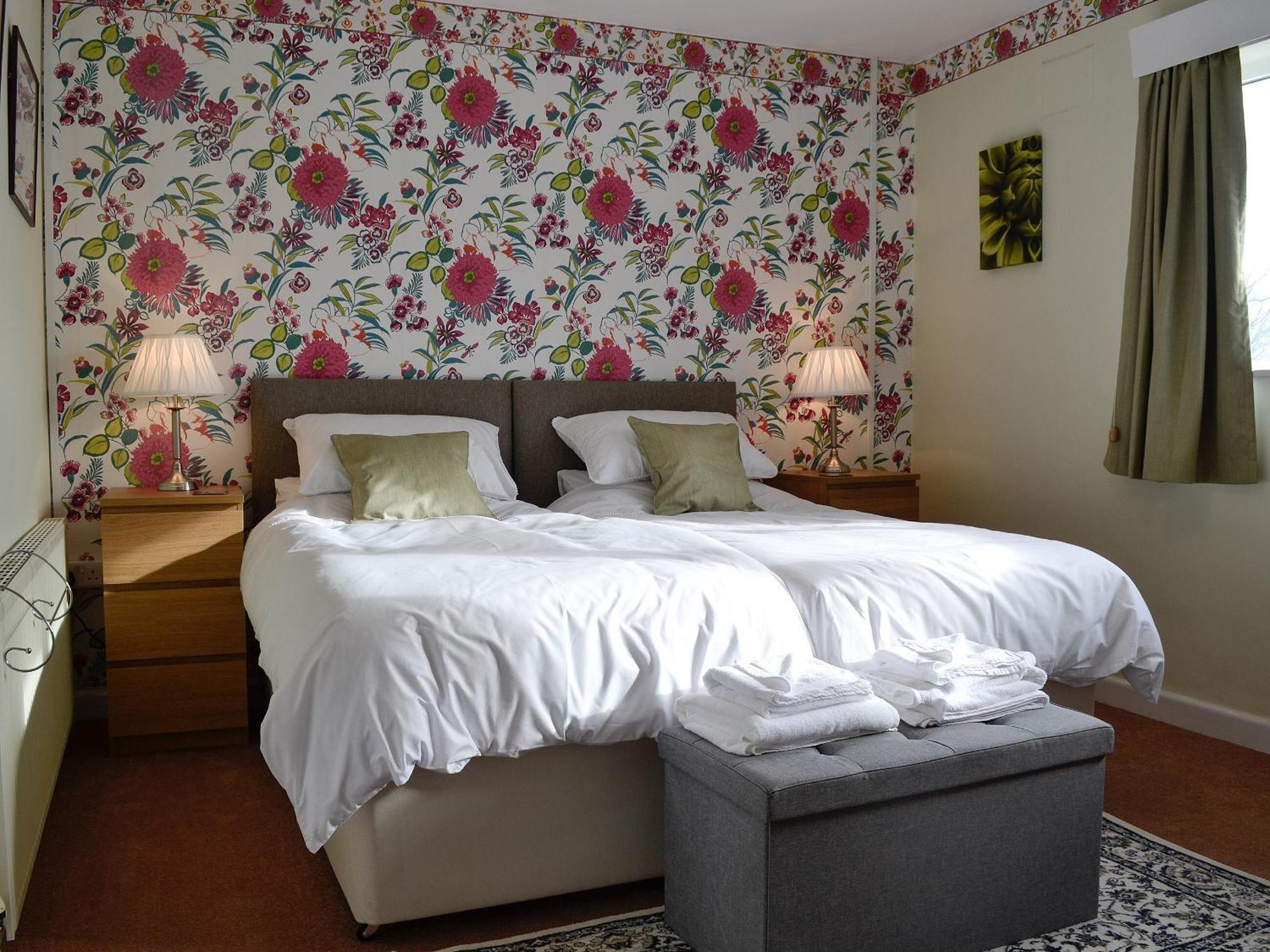 Merryview Bungalow Orcop المظهر الخارجي الصورة